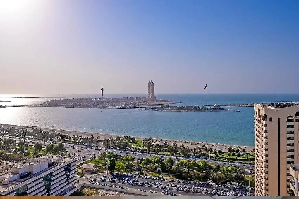 Lovely 3 Bedroom Apartment Beach Front Abu Dhabi